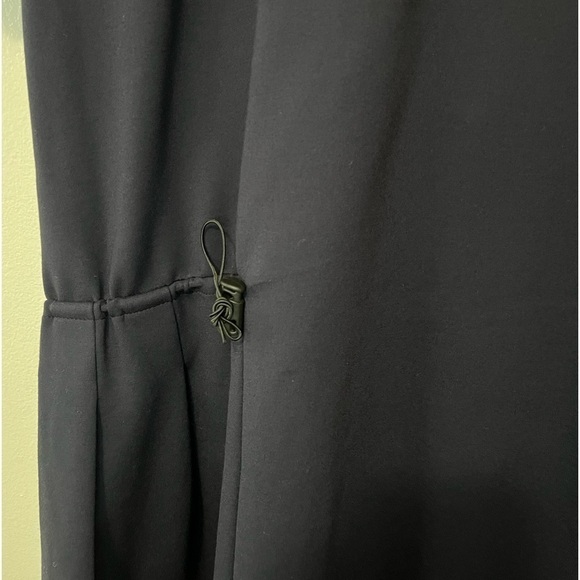 Poppyseed Classic Navy Emily V Neck Adjustable Fit A Line Maternity Midi Dress - Picture 7 of 7